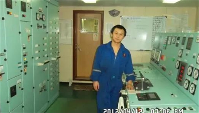 /uploads/allimg/210729/1-210HZU3450-L.jpg
