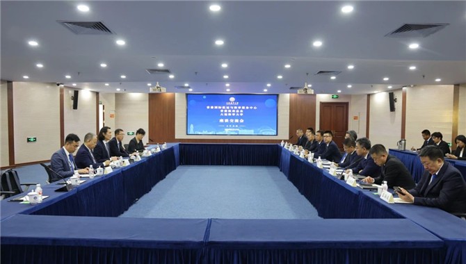 大连海事大学与香港国际航运与海事服务